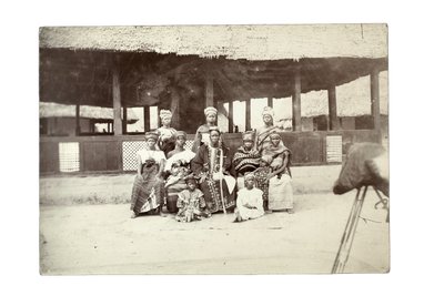 Capi Nativi e Harem, terra di Mendi da William Turnbull Balmer