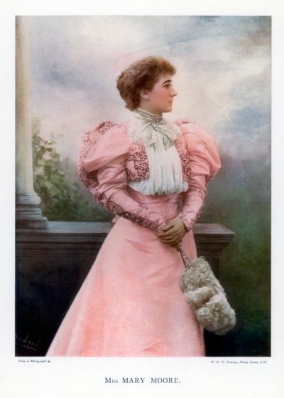 Mary Moore, attrice e direttrice teatrale inglese, 1901 da William and Daniel Downey