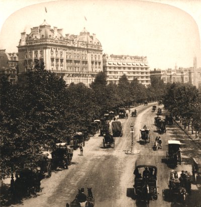 Gli hotel Cecil e Savoy, Londra da Works and Sun Sculpture Studios