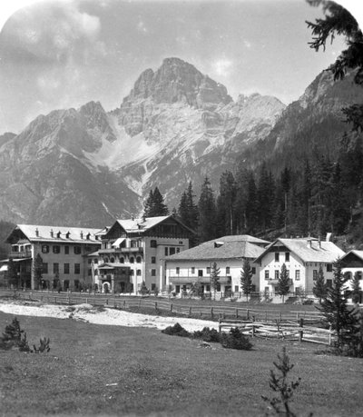 Schluderbach e Passo Croda Croda Rosa, Tirolo, Austria, c1900s da Wurthle and Sons