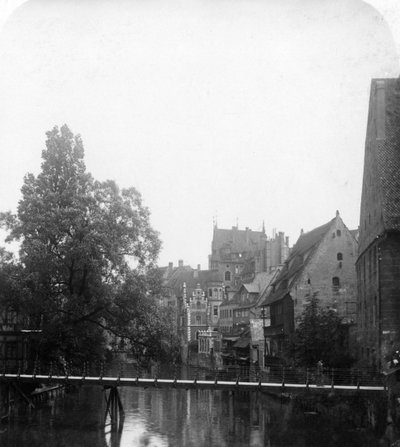 Il fiume Pegnitz, Norimberga, Germania, c1900s da Wurthle and Sons