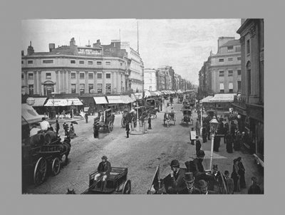 Regent Circus e Oxford Street, guardando a est, c. 1900 da York and Son