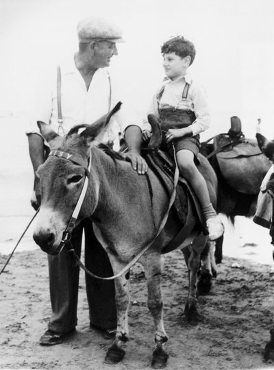 Giro in asino a Margate, Kent, 3 agosto 1949 da Ferdinand Georg Waldmuller