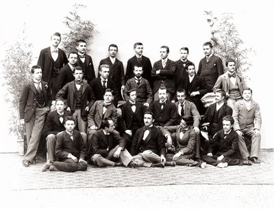 Ritratto di gruppo di studenti al terzo anno di liceo da Henry Charles Fehr