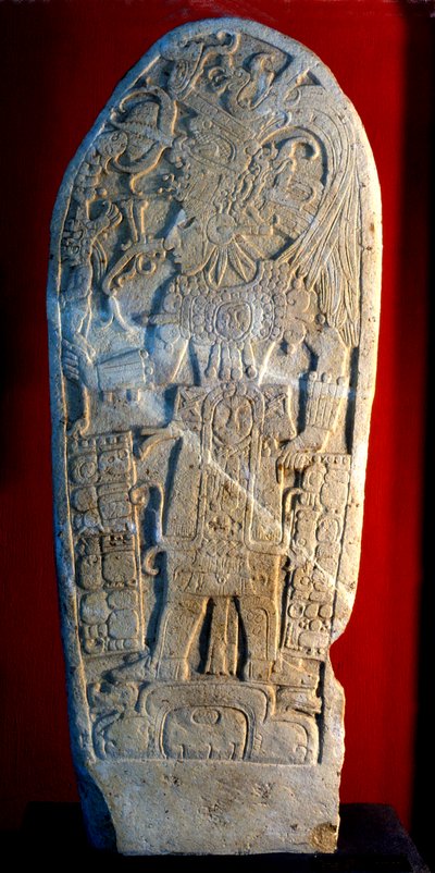 Stele 4 da Machaquila, Peten, Guatemala, periodo classico tardivo, 6 maggio 820 d.C. da Hippolyte Lalaise Devéria