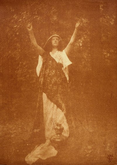 Donna con un vaso, c 1906 da John Pardon