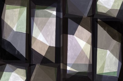 Luce geometrica per finestre da cartissi