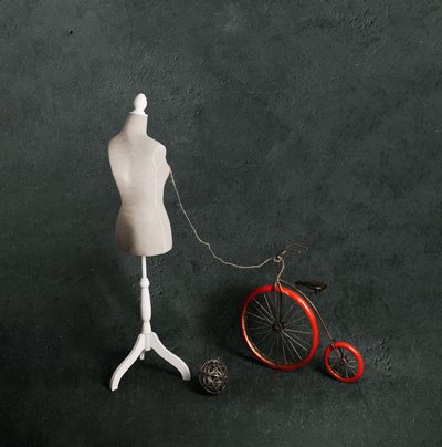 Manichino "Bicicletta rossa" da chenyi wang