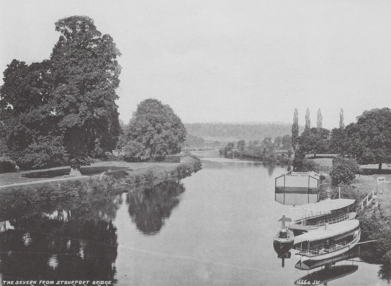 Il Severn dal ponte di Stourport da (after) English photographer