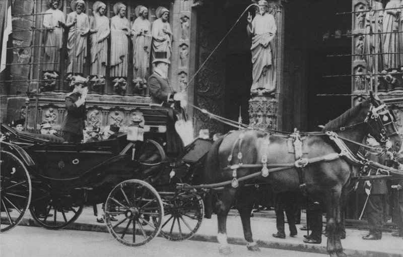 Alfonso XIII a Notre-Dame da (after) French Photographer