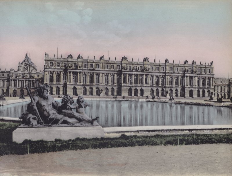 Le Chateau, Vue sur le Parc (foto colorata) da (after) French Photographer