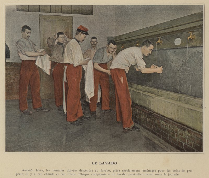 Le Lavabo da (after) French Photographer