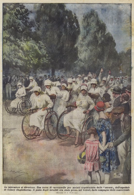 Le infermiere si divertono da Achille Beltrame