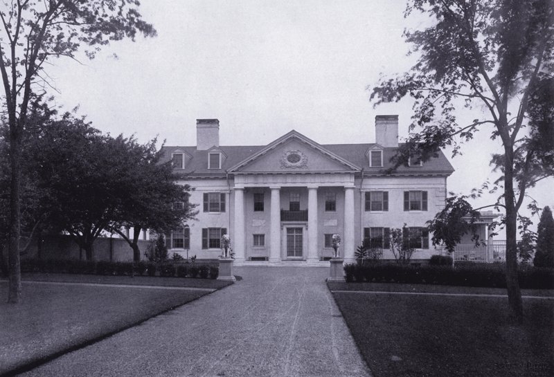 Charles A Platt: Villasera, Elevazione Est da American Photographer (after)