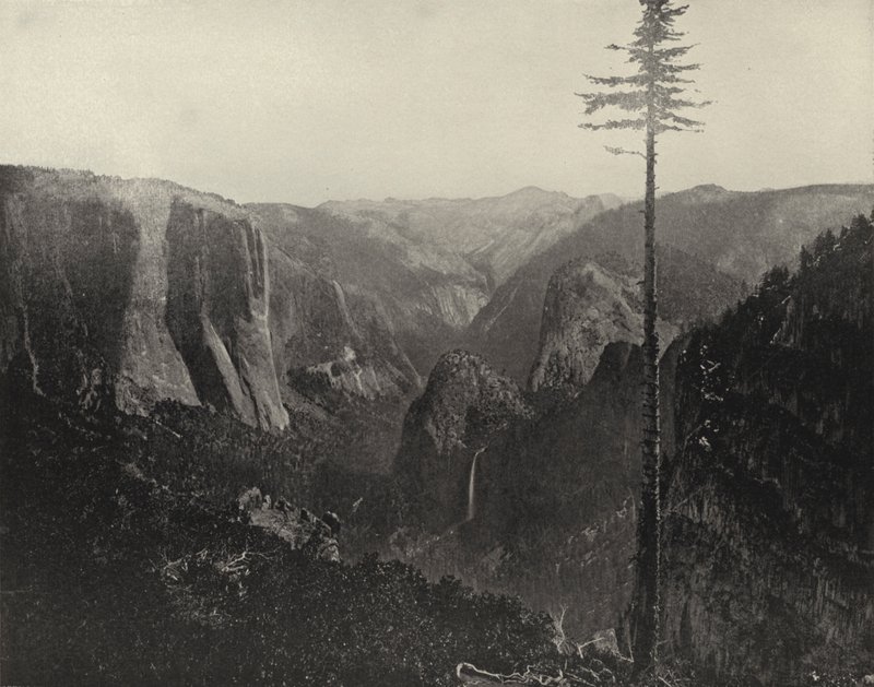 Veduta generale della Valle di Yosemite, California (foto in b/n) da American Photographer (after)