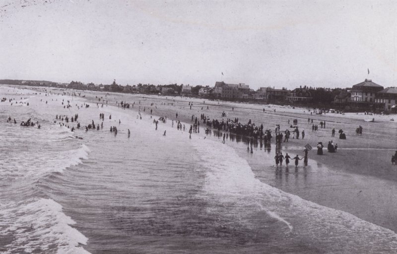 Old Orchard Beach, Maine: Old Orchard Beach da American Photographer (after)