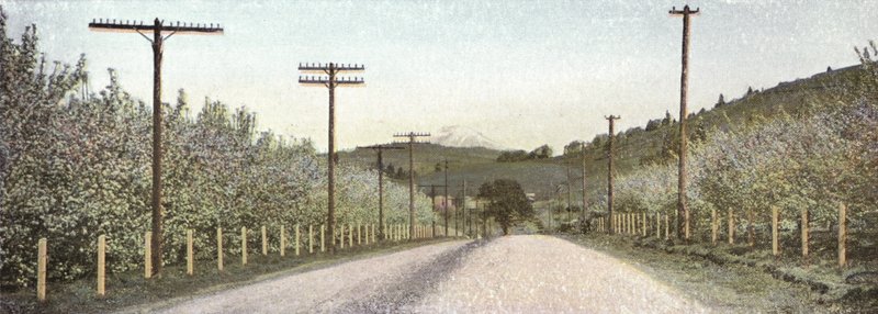 Oregon: Una strada nella Hood River Valley da American Photographer (after)