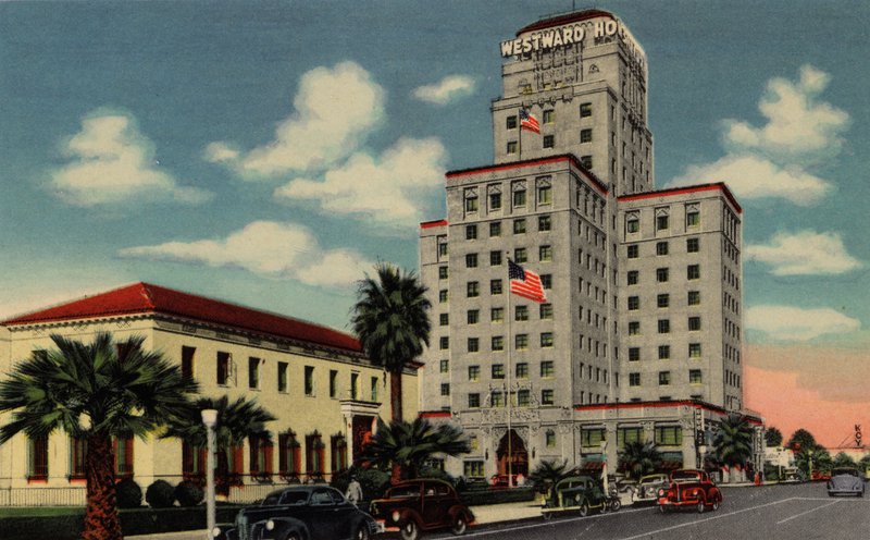 Phoenix, Arizona: Ufficio Postale e Hotel Westward Ho, North Central Avenue da American Photographer (after)