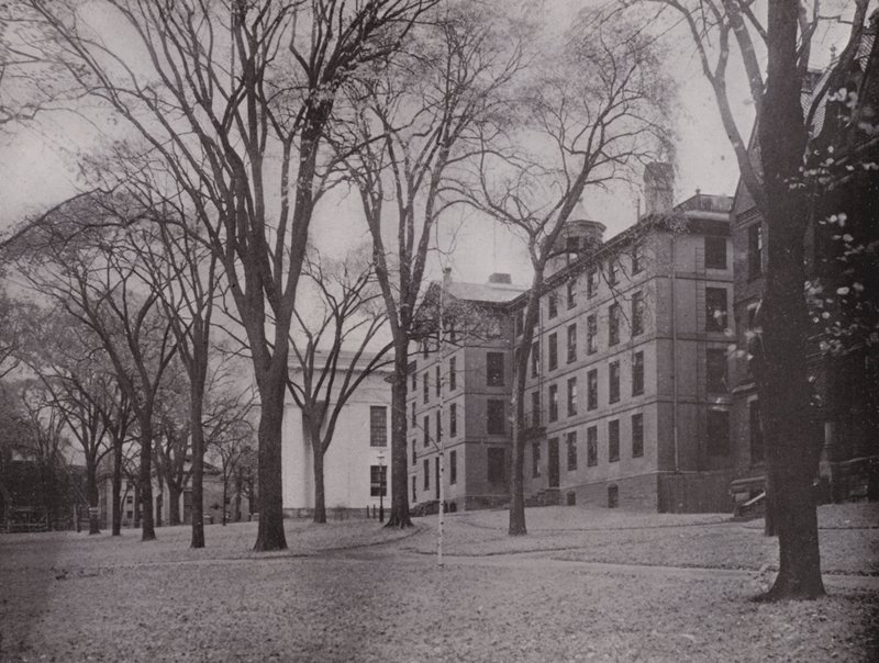 Providence, Rhode Island: Il Campus, Brown University da American Photographer (after)
