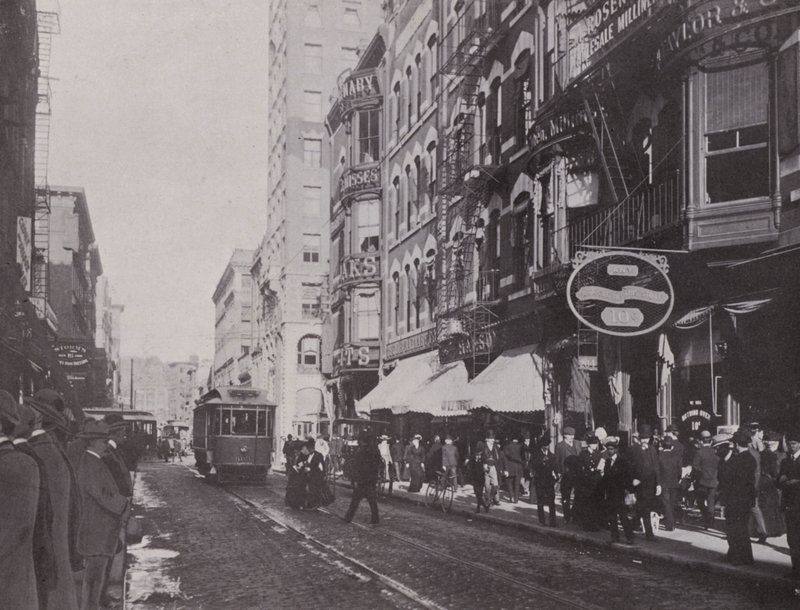 Providence, Rhode Island: Westminster Street da American Photographer (after)