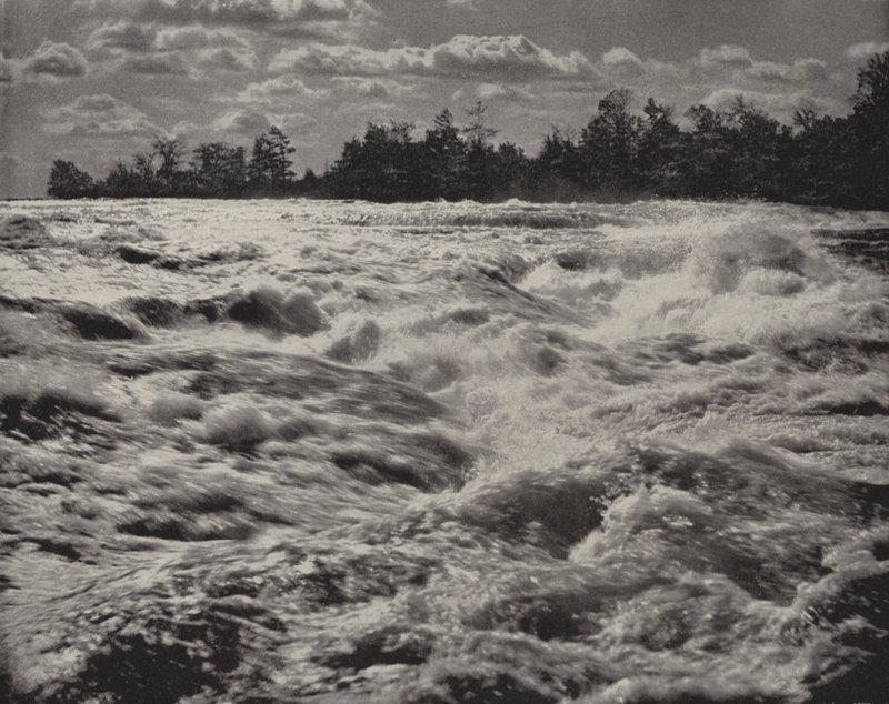 Rapide del Niagara sopra le cascate (foto in b/n) da American Photographer (after)