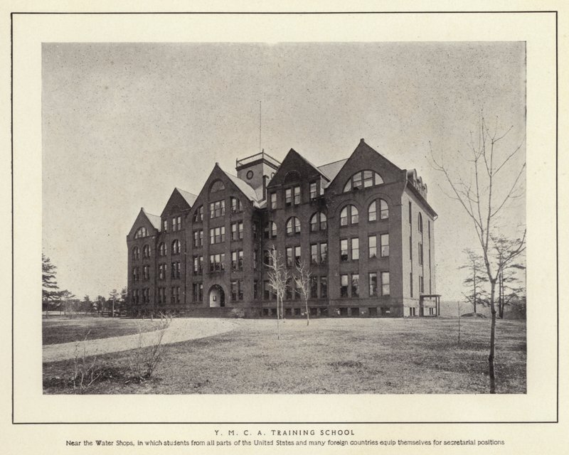 Springfield, Massachusetts: Scuola di formazione YMCA da American Photographer (after)