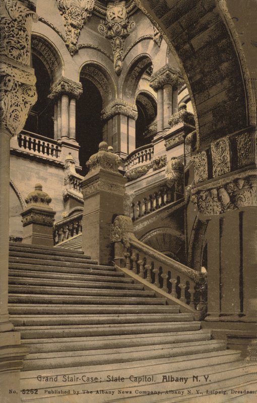 Grande scalinata, Campidoglio, Albany, New York, USA (foto b/n) da American Photographer
