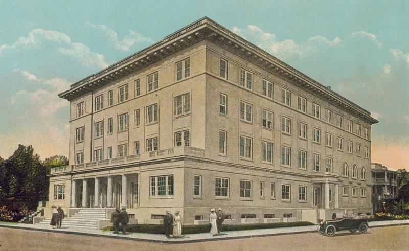 Miami, Florida, 1925 circa: Edificio YMCA (foto a colori) da American Photographer