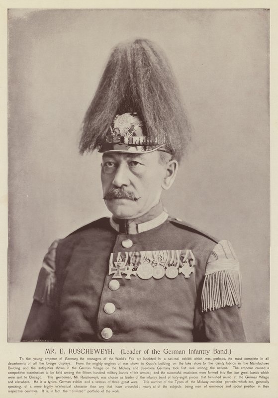 Mr E Ruscheweyh, capo della banda di fanteria tedesca da American Photographer