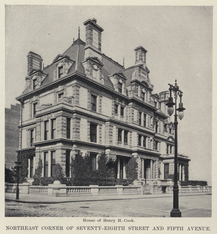 Angolo nord-est di Seventy-Eighth Street e Fifth Avenue da American Photographer