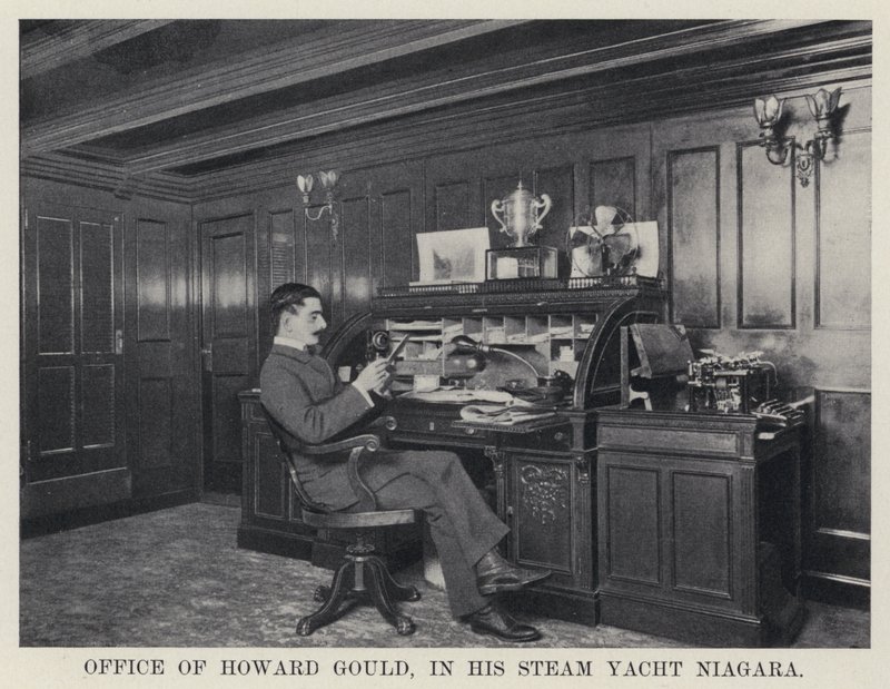 Ufficio di Howard Gould, nel suo yacht a vapore Niagara da American Photographer