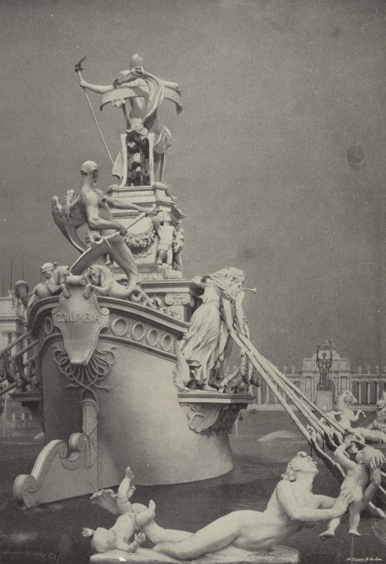 Vista Posteriore della Barca di Stato da American Photographer