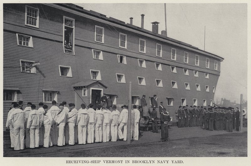 Nave ricevente Vermont nel Brooklyn Navy Yard da American Photographer
