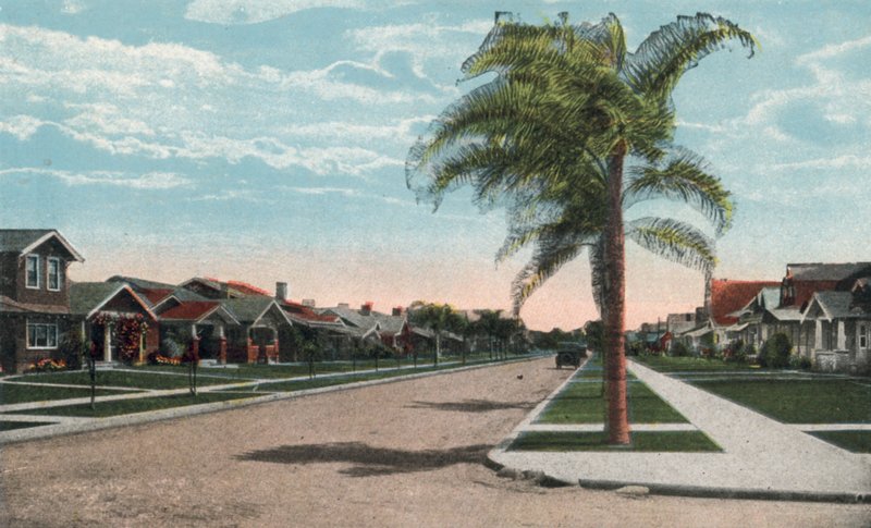 San Diego, California: Residence Street (foto a colori) da American Photographer