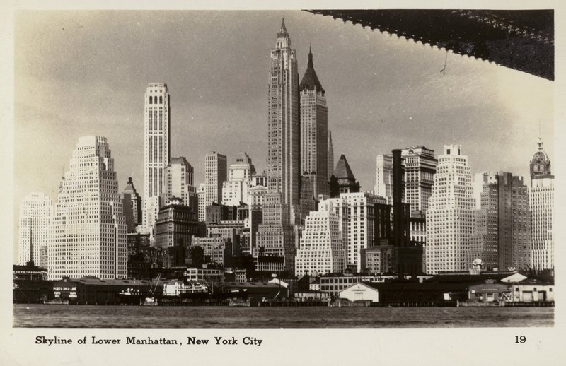 Skyline di Lower Manhattan, New York City, USA (foto b/n) da American Photographer