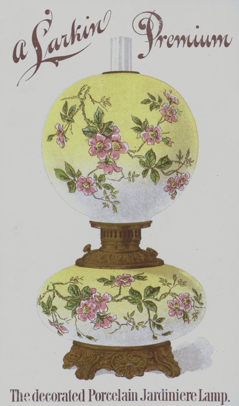 Pubblicità per lampade in porcellana decorata Larkin Premium da American School