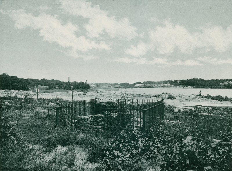 Slate Rock, Providence da American School