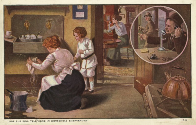 Donna che telefona a un idraulico da American School