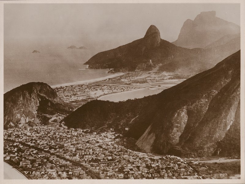 Veduta aerea di Rio de Janeiro (foto b/n) da Brazilian Photographer
