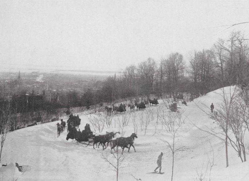 Club Tandem che guida sulla montagna da Canadian Photographer