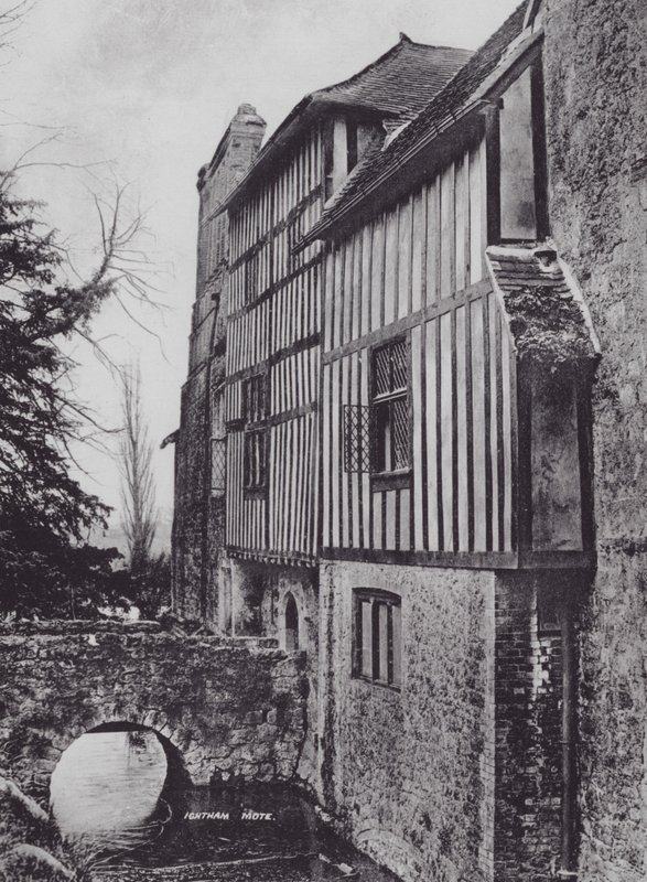 Ightham Mote (foto b/n) da Charles Essenhigh Corke