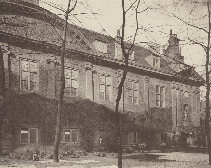 Christs Hospital, Facciata Sud da Charles Latham