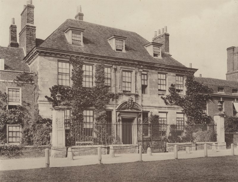 Casa nel Close, Salisbury da Charles Latham