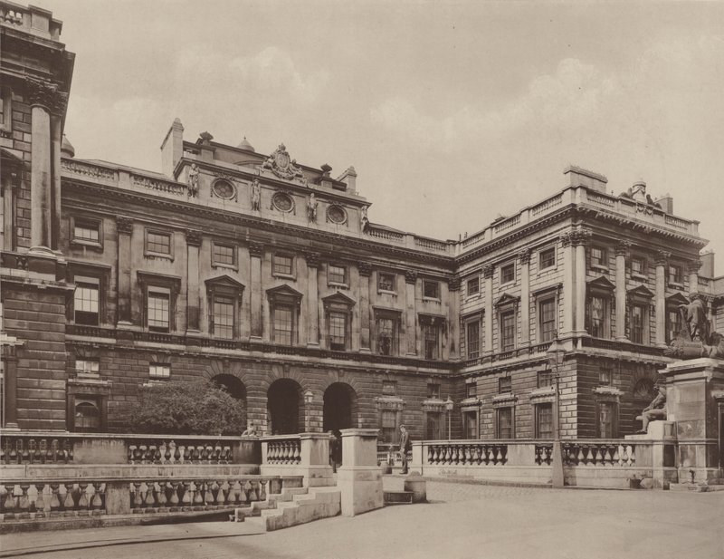 Somerset House, Vista nel Cortile da Charles Latham