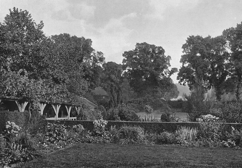 Il Giardino Recintato, Sud da Charles Latham