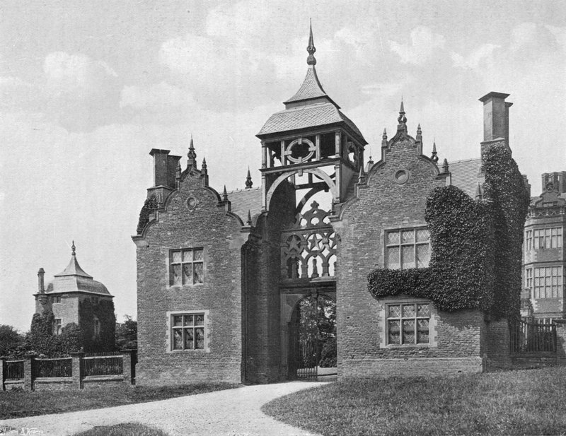 La casa del cancello da Charles Latham