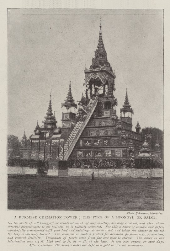 Una torre di cremazione birmana, la pira di un Hpongyi, o santo da English Photographer