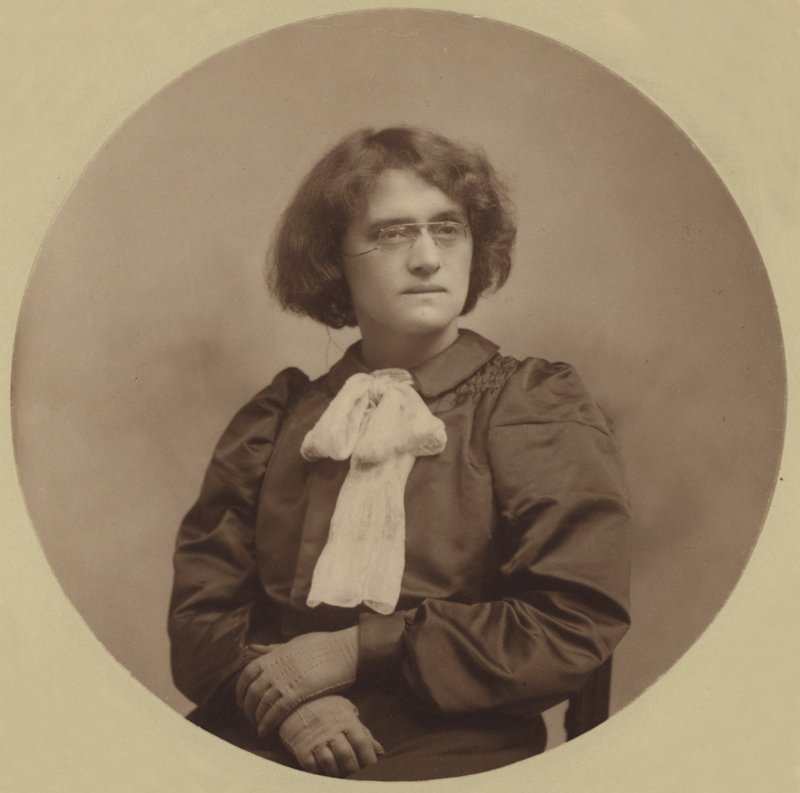 Beatrice Harraden da English Photographer