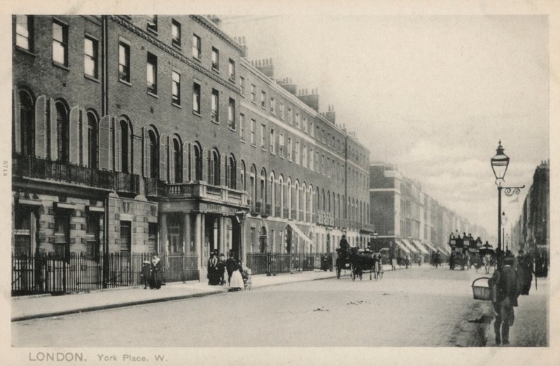 Bedford College, York Place, Londra da English Photographer