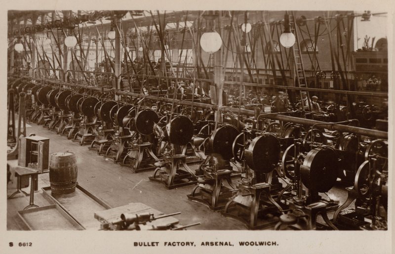 Fabbrica di proiettili, Arsenal, Woolwich da English Photographer